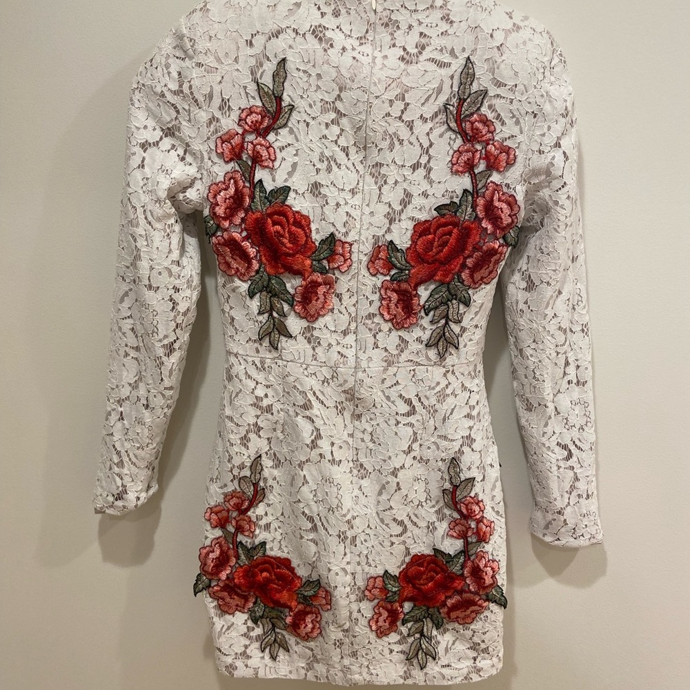 Mini dress white shoulder pads - Picture 3 of 3